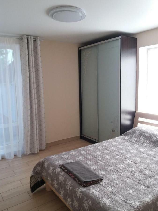 105 Daire Khmelʼnytsʼkyy Dış mekan fotoğraf